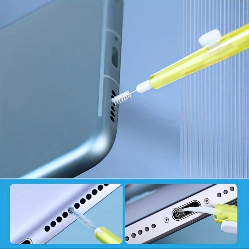 Cleaner Retractable 4pcs Kit for Phone, Multi-functional Phone and Earphone Cleaning Kit, Cell Phone Cleaning Repair & Recovery Phone And Pad Charging Port, Lightning Cables, And Connectors, Easy to Store And Carry Design