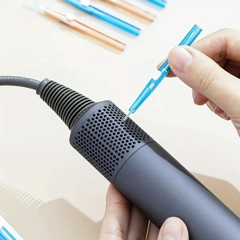 Cleaner Retractable 4pcs Kit for Phone, Multi-functional Phone and Earphone Cleaning Kit, Cell Phone Cleaning Repair & Recovery Phone And Pad Charging Port, Lightning Cables, And Connectors, Easy to Store And Carry Design